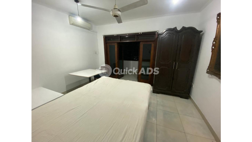 2-unit-upstairs-3-bedroom-house-for-rent-in-colombo-8-eh9-big-1