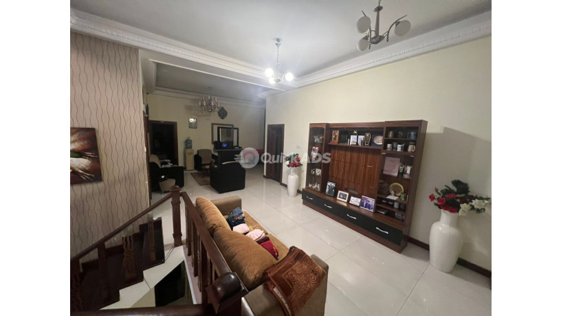 7-bedroom-furnished-house-for-rent-in-colombo-7-eh21-big-1