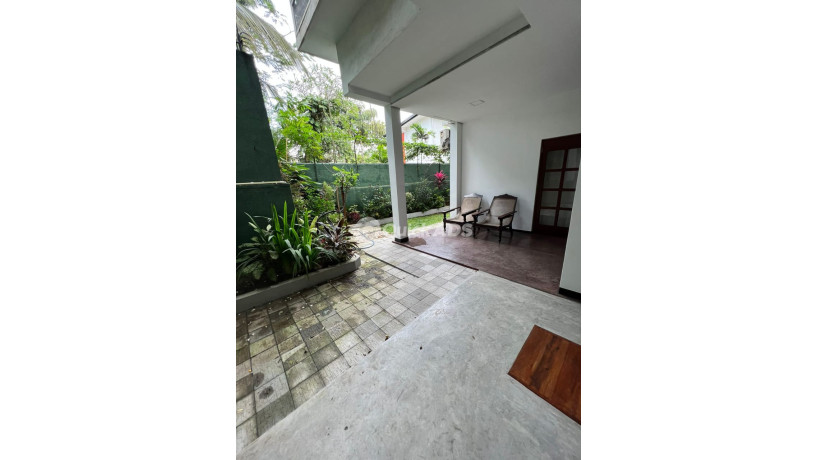 ground-floor-house-for-rent-in-colombo-7-eh71-big-3