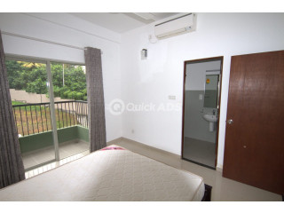 Ariyana Resort Apartment For Rent in Athurugiriya - EA4