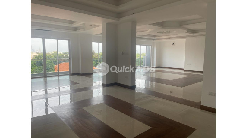 alfred-tower-hyper-penthouse-apartment-for-rent-in-colombo-3-ea74-big-2