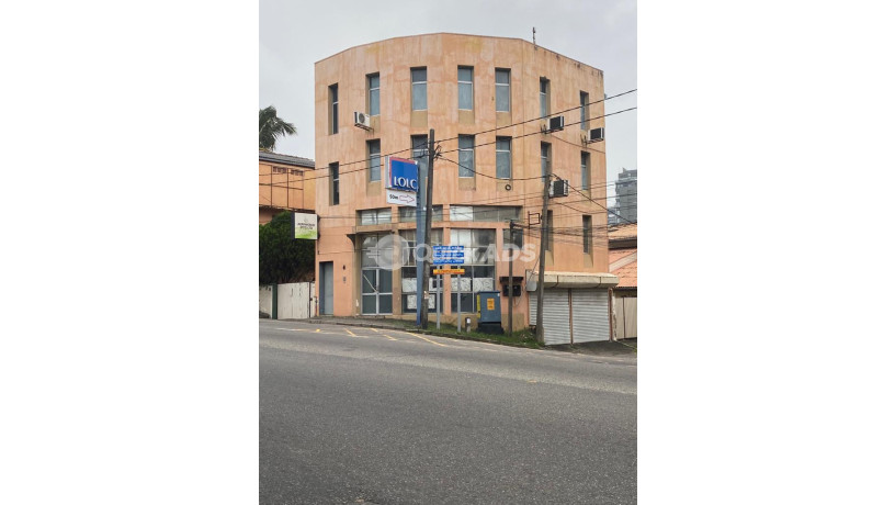 commercial-building-for-rent-in-borella-ec2-big-0