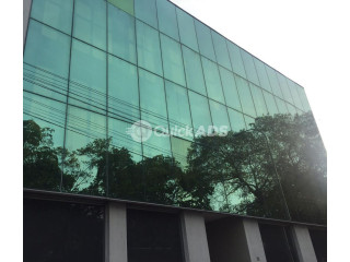 Glass House Building For Rent in Colombo 7 - EC15