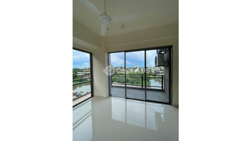 access-aquaria-3-rooms-unfurnished-apartment-for-sale-a18332-big-2