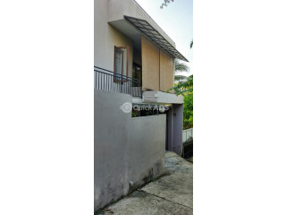 Brand New 2 Story House Baththaramulla