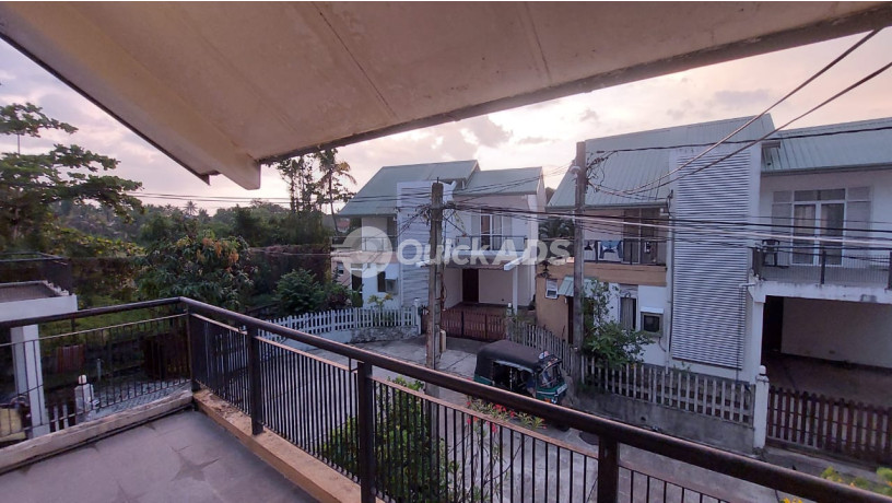 2-story-house-for-sale-in-malabe-hec91-big-3