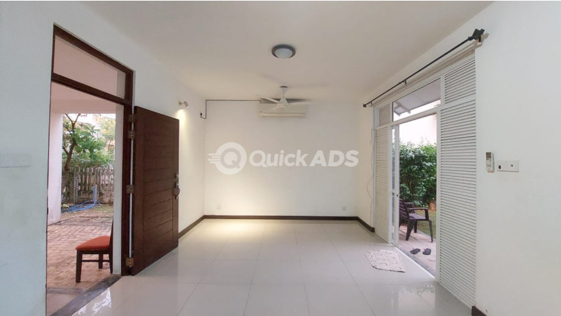 2-story-house-for-sale-in-malabe-hec91-big-4